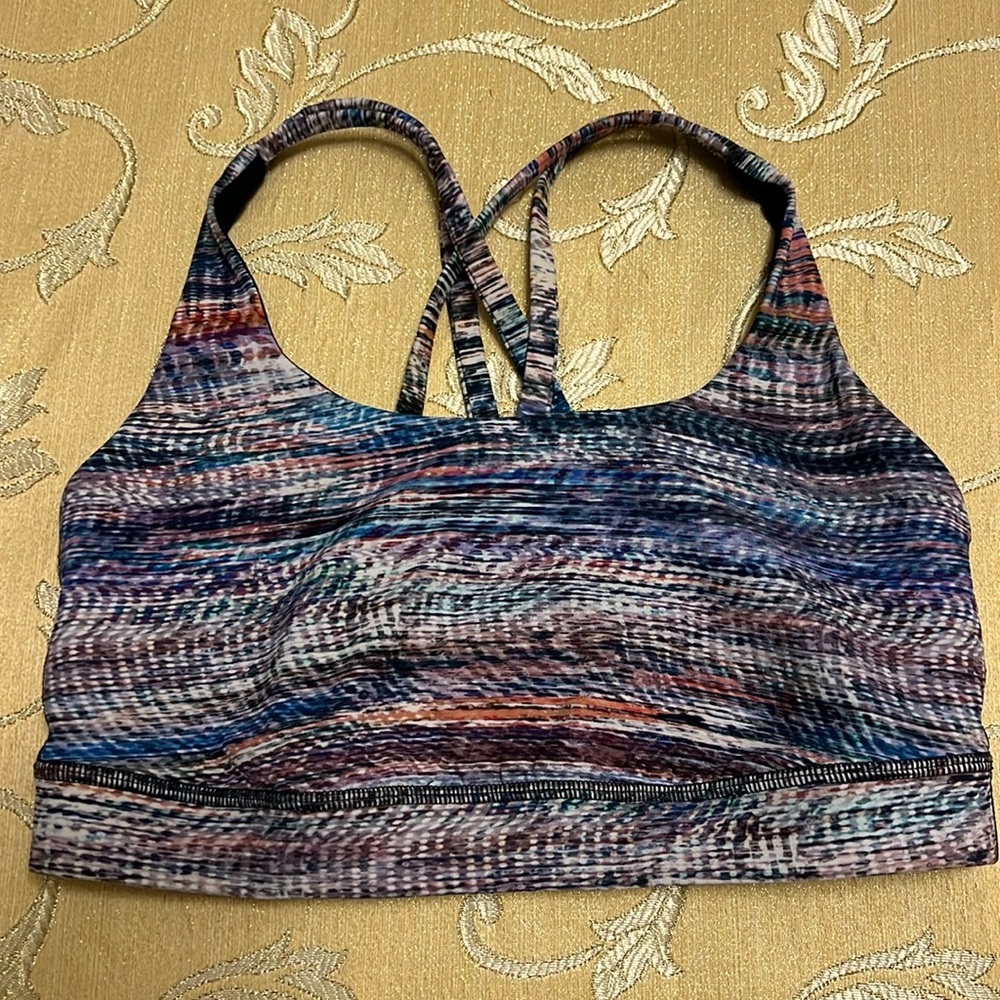 Lululemon top